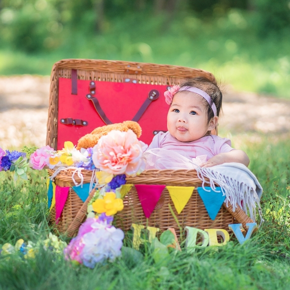 Meet your Posher, Dee - Picture 1 of 1